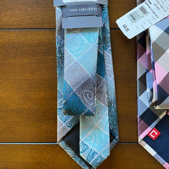 Men’s Ties. CHAPS and VAN HEUSEN - Picture 6 of 12